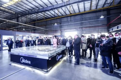 長江日報(bào) 武漢見證 美的速度 投產(chǎn)7個(gè)月產(chǎn)值19.27億元